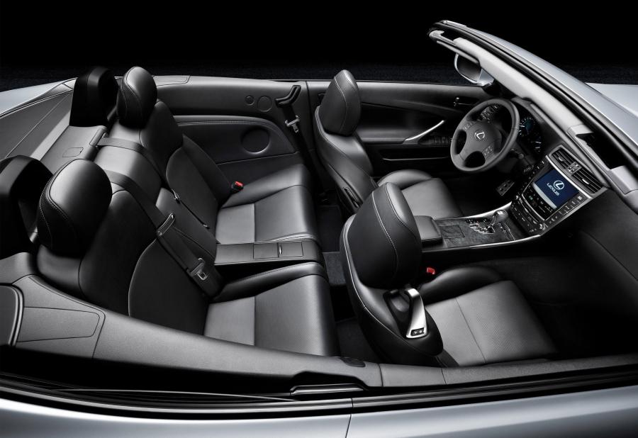  Lexus IS250C 2008 года  (фото 22 из 113)